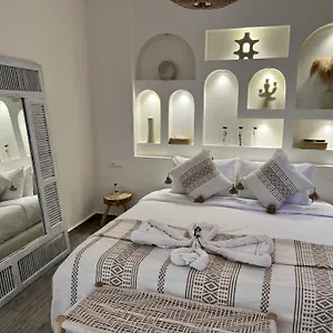 riad-rime-qoussai.marrakeshhotelsmorocco.com/